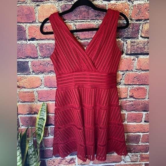 She + Sky Red Fit & Flare Skater Laser Cut Dress Size M - Picture 3 of 13